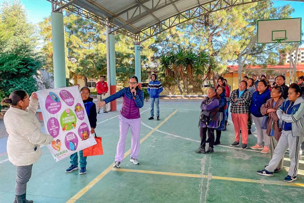 DIF Huamantla fomenta una educación integral con charlas sobre nutrición